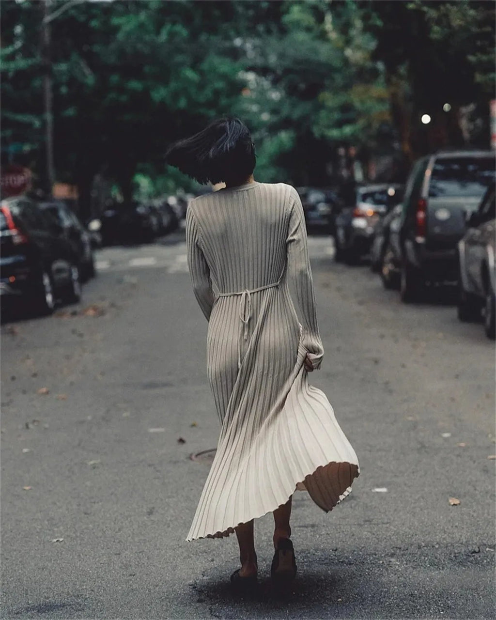 2023 Fall New Sleeved Knit Midi Dress